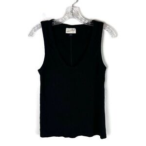 Universal Thread Pullover Ribbed Scoop Neck Tank Top in Black